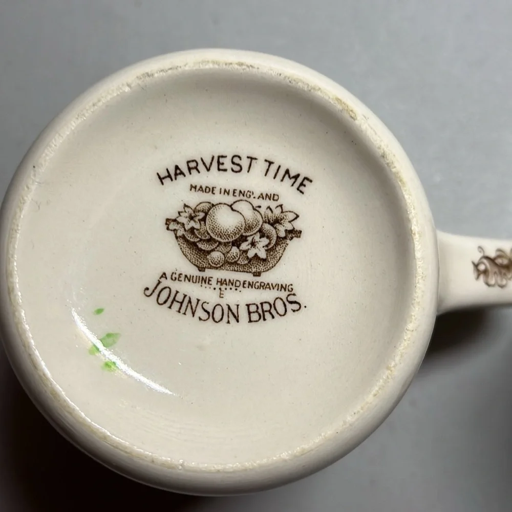 Harvest time ironstone mugs from England set of two